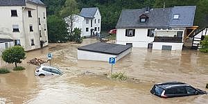 Das Foto zeigt eine Sturzflut im Bereich der Verbandsgemeinde Herrstein
